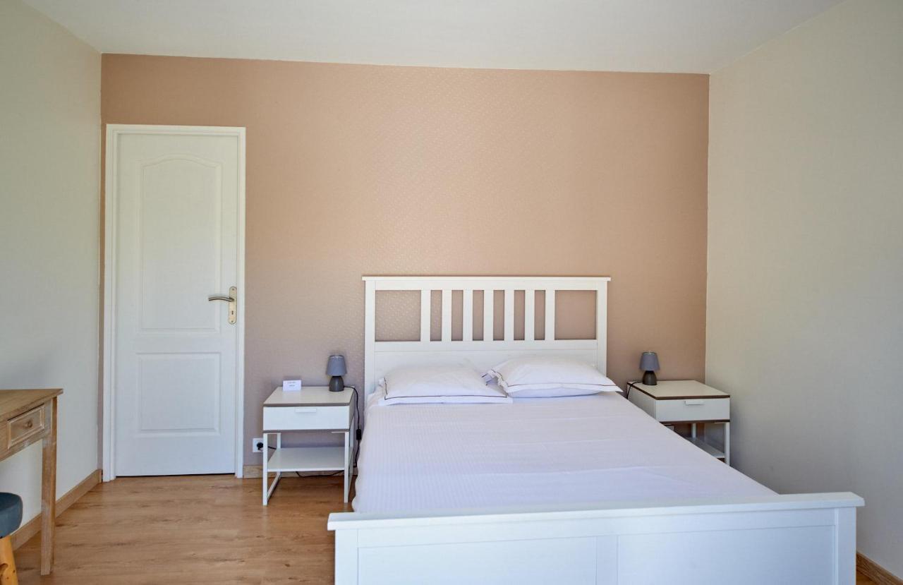 Le Carre Saint Pierre - Chambres D'Hotes Marey-les-Fussey Екстер'єр фото