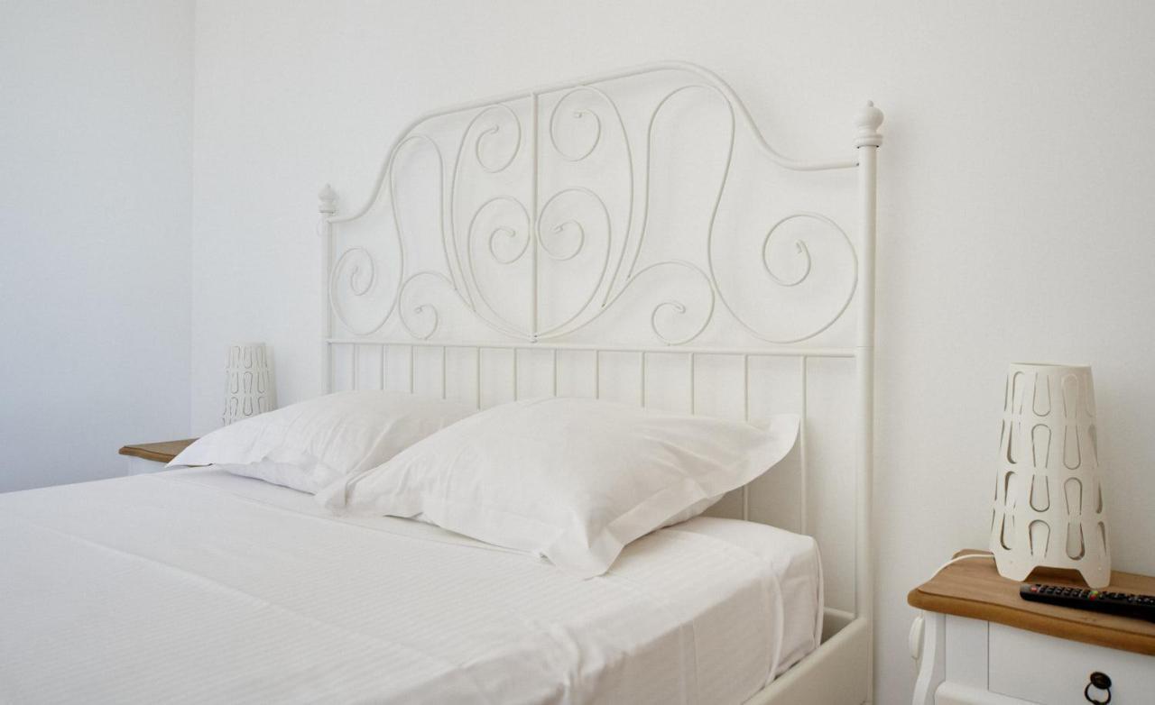 Le Carre Saint Pierre - Chambres D'Hotes Marey-les-Fussey Екстер'єр фото