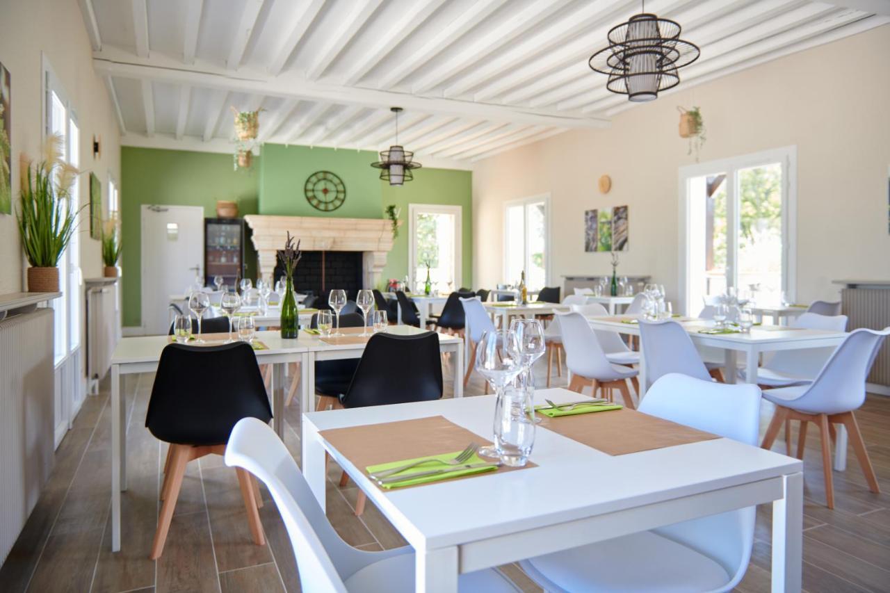 Le Carre Saint Pierre - Chambres D'Hotes Marey-les-Fussey Екстер'єр фото